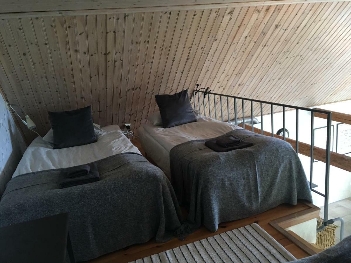 Glamping Och Gardslagenhet Mellan Himmel Och Hav Apartment Skivarp Exterior photo